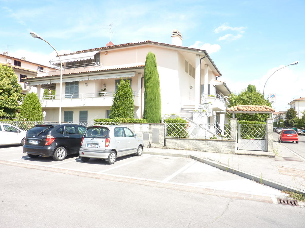 Dimora Rinaldi Apartment Empoli Phòng bức ảnh