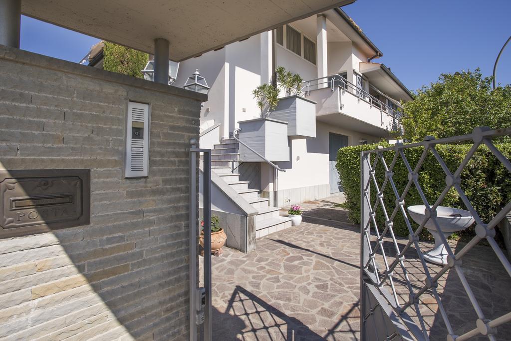Dimora Rinaldi Apartment Empoli Phòng bức ảnh
