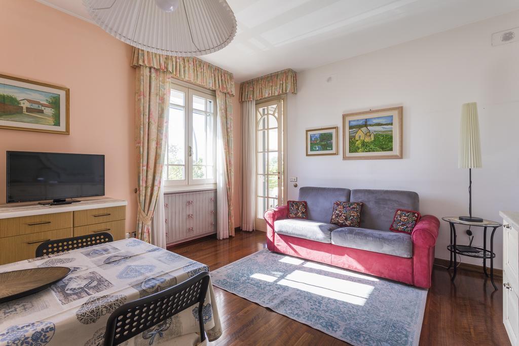 Dimora Rinaldi Apartment Empoli Phòng bức ảnh